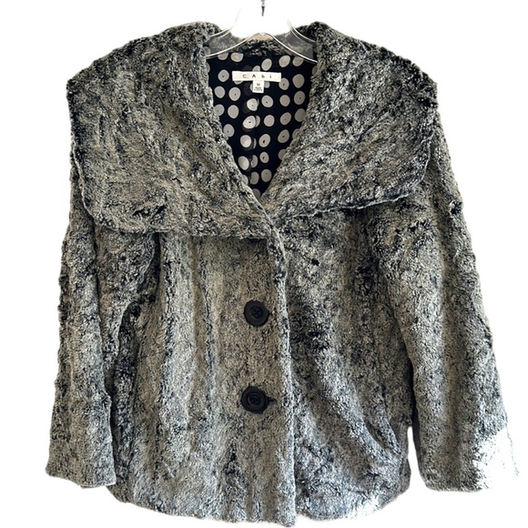 CABI CHINCHILLY Gray & Black Faux Fur Cropped Jacket - Picture 2 of 9